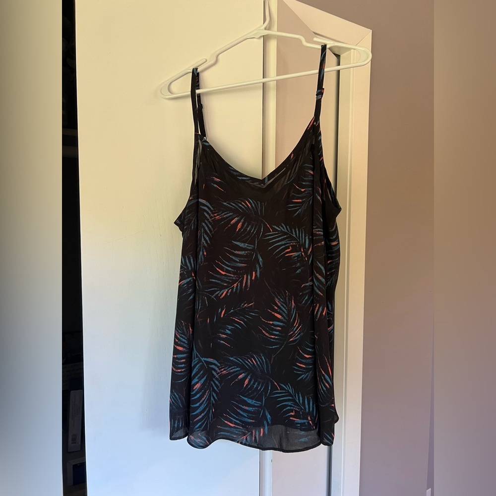 Torrid Black Tropical Print V-Neck Camisole Tank